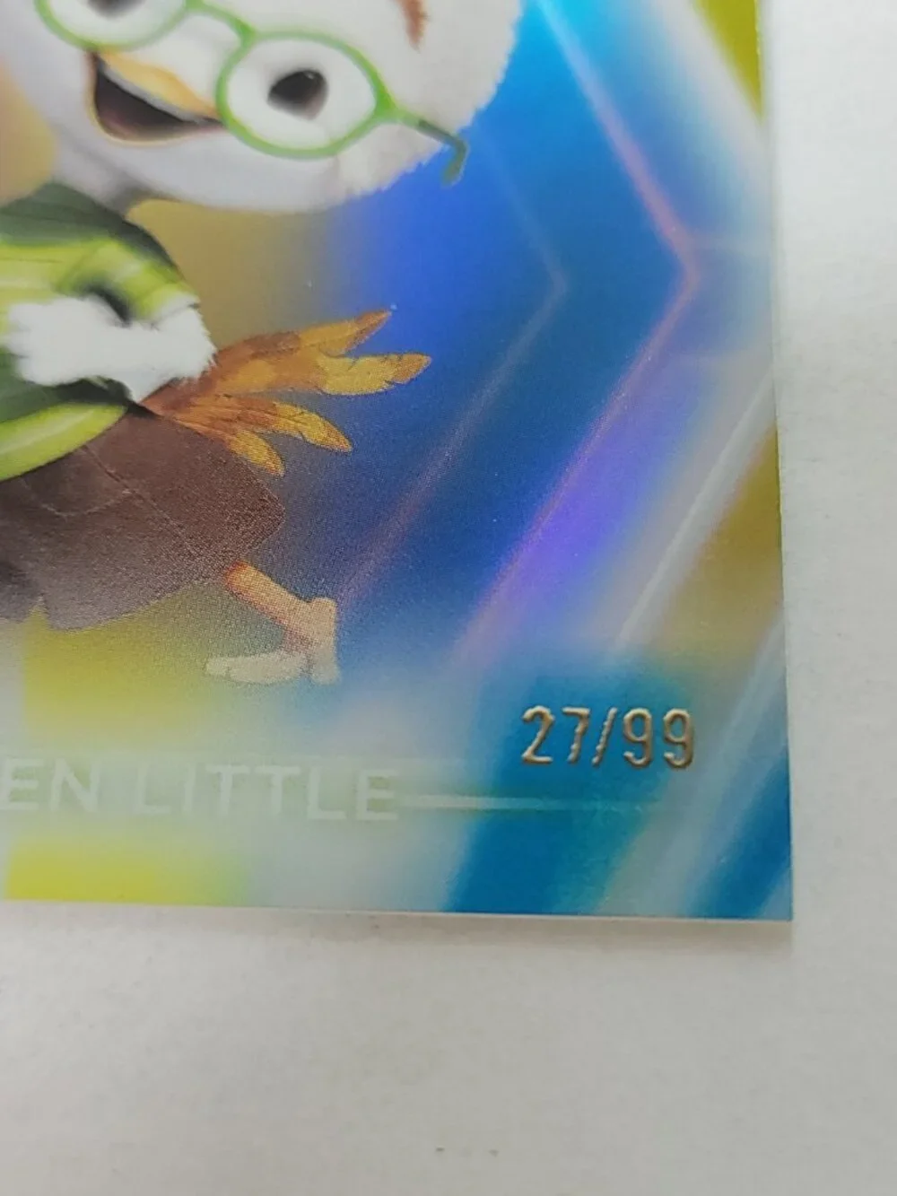 Chicken Little Topps 2026 Disney Neon Holo Parallel Refractor Limited 27/99 - Picture 3 of 4